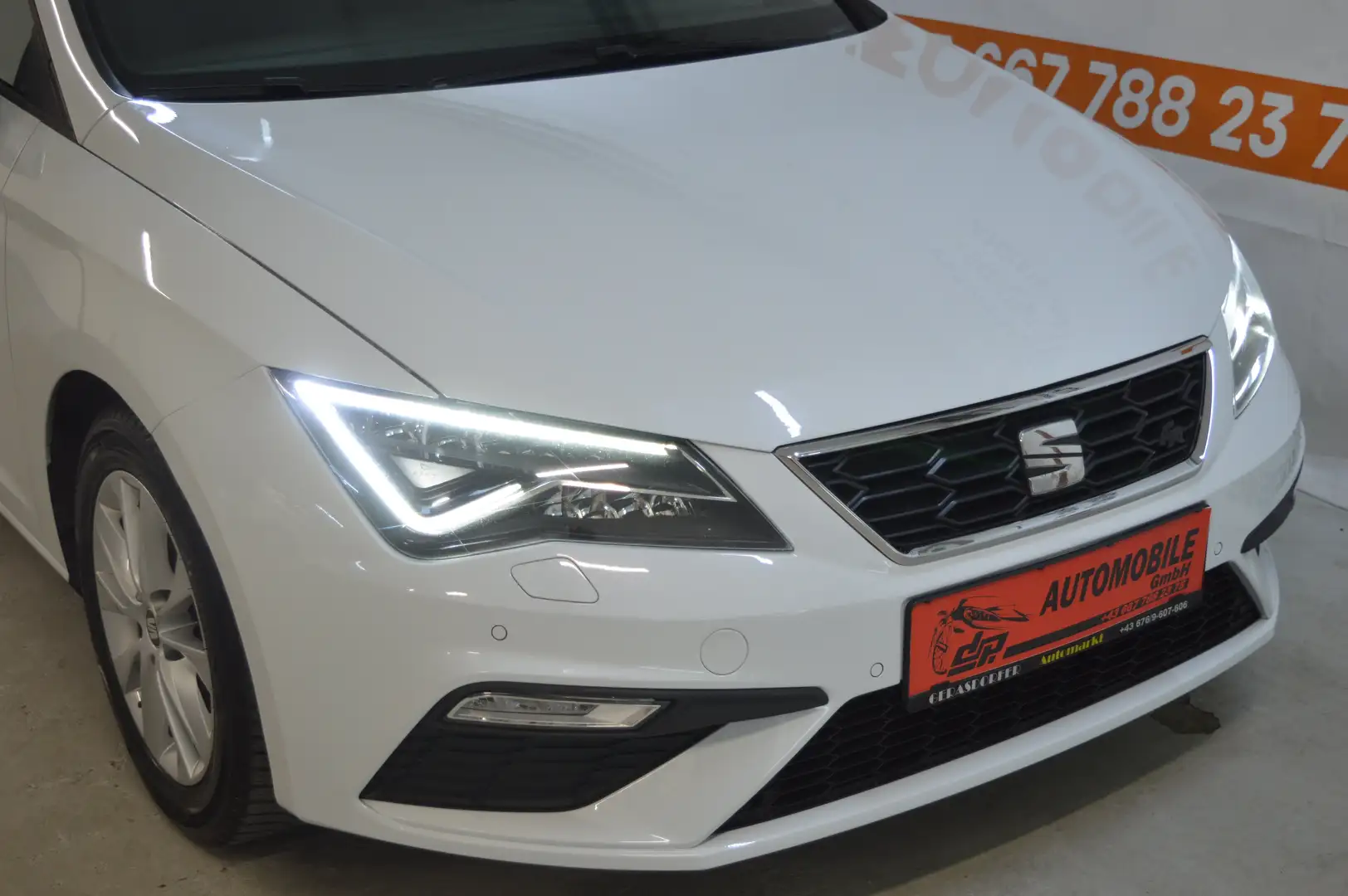 SEAT Leon 1,4 TSI **FR**DSG**LED-Scheinwerfer**Alcantara** Weiß - 2