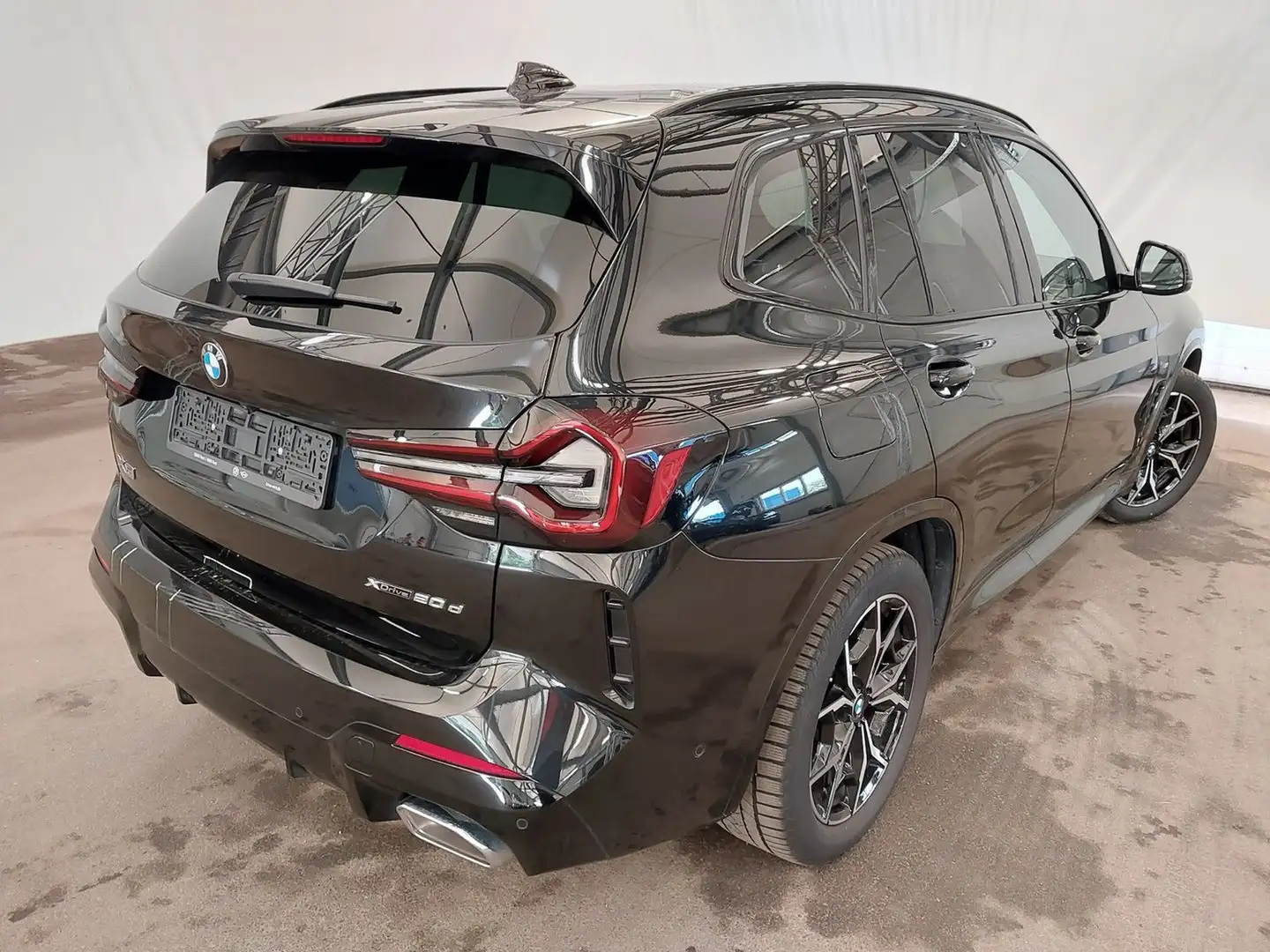 BMW X3 xDrive 20d M Sport LASER/HUD/PANO/ACC/AHK Schwarz - 2