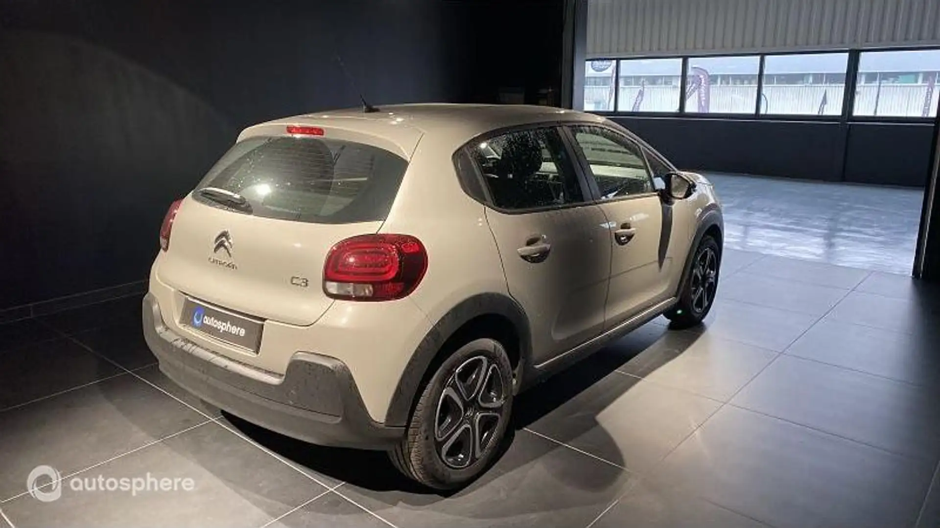 Citroen C3 1.2 PureTech 83ch S\u0026S PLUS - 2