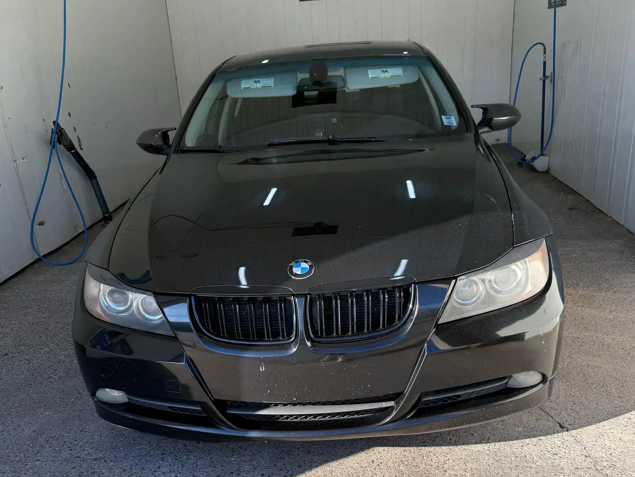 BMW 3 Series снимка BMW 3 Series