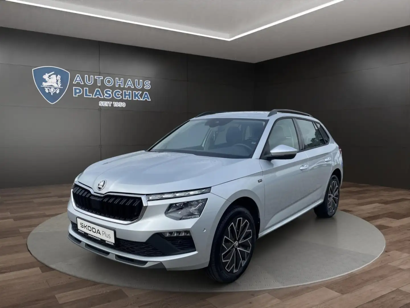 Skoda Kamiq 1.0 TSI Selection LED*PDC*AHK Rückfahrkamera Silber - 1