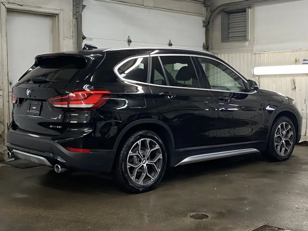BMW X1 photo BMW X1