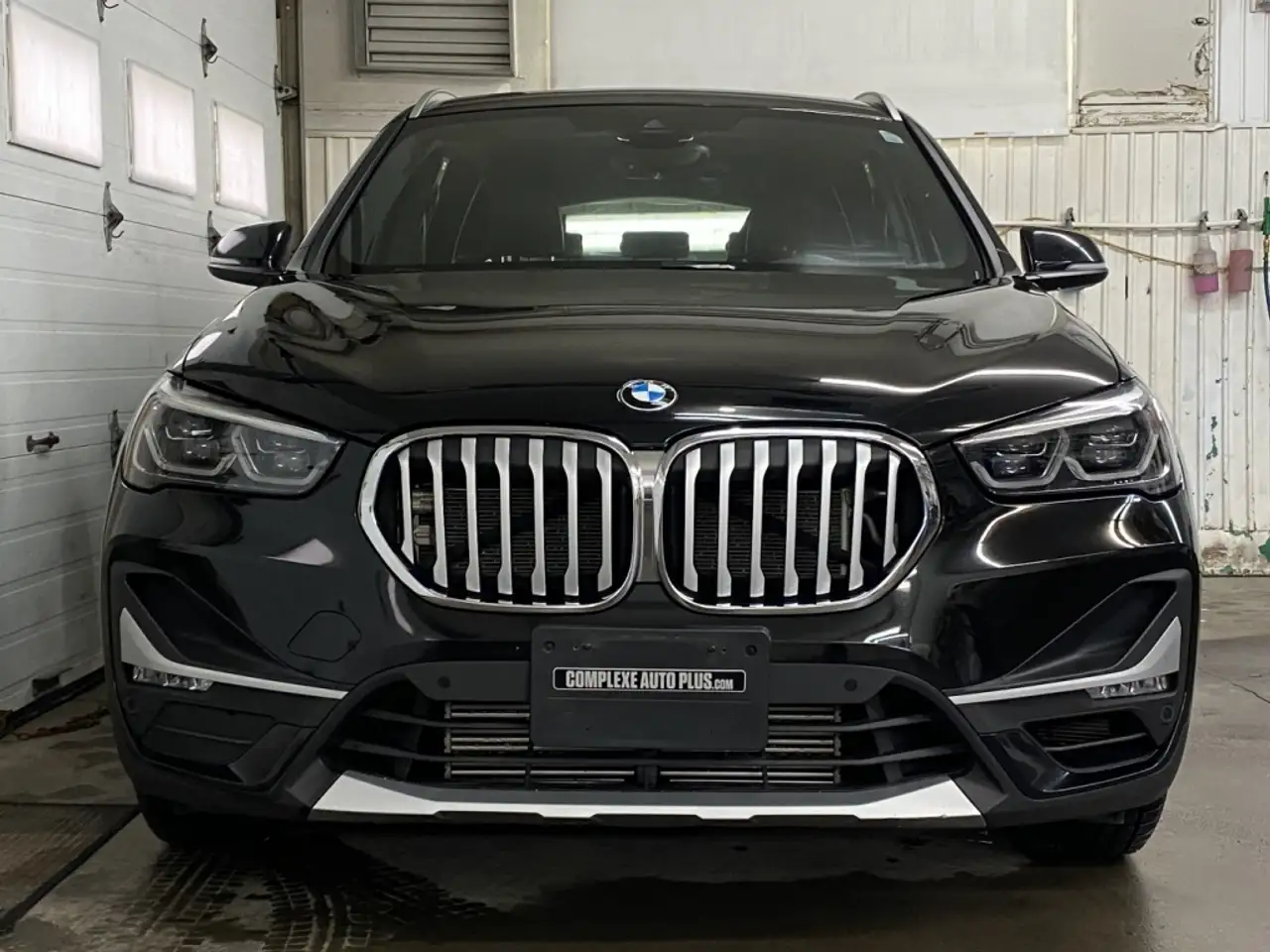 BMW X1 photo BMW X1