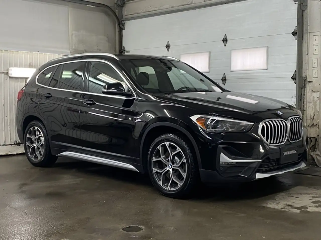 BMW X1 photo BMW X1
