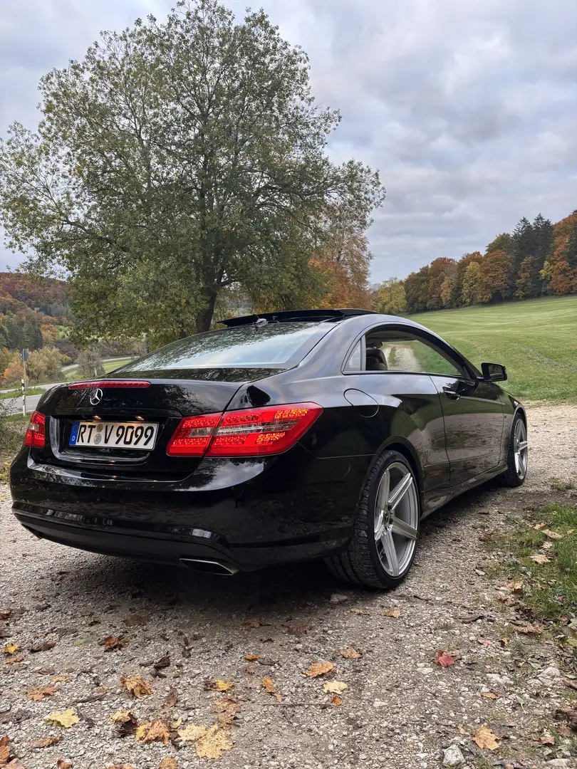 Mercedes-Benz E 500 Coupe 7G-TRONIC Avantgarde Schwarz - 2