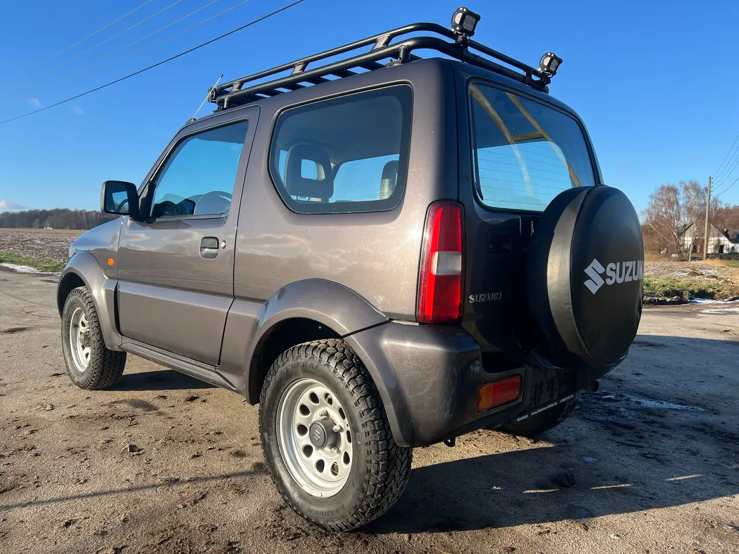 Suzuki Jimny Comfort siva - 2