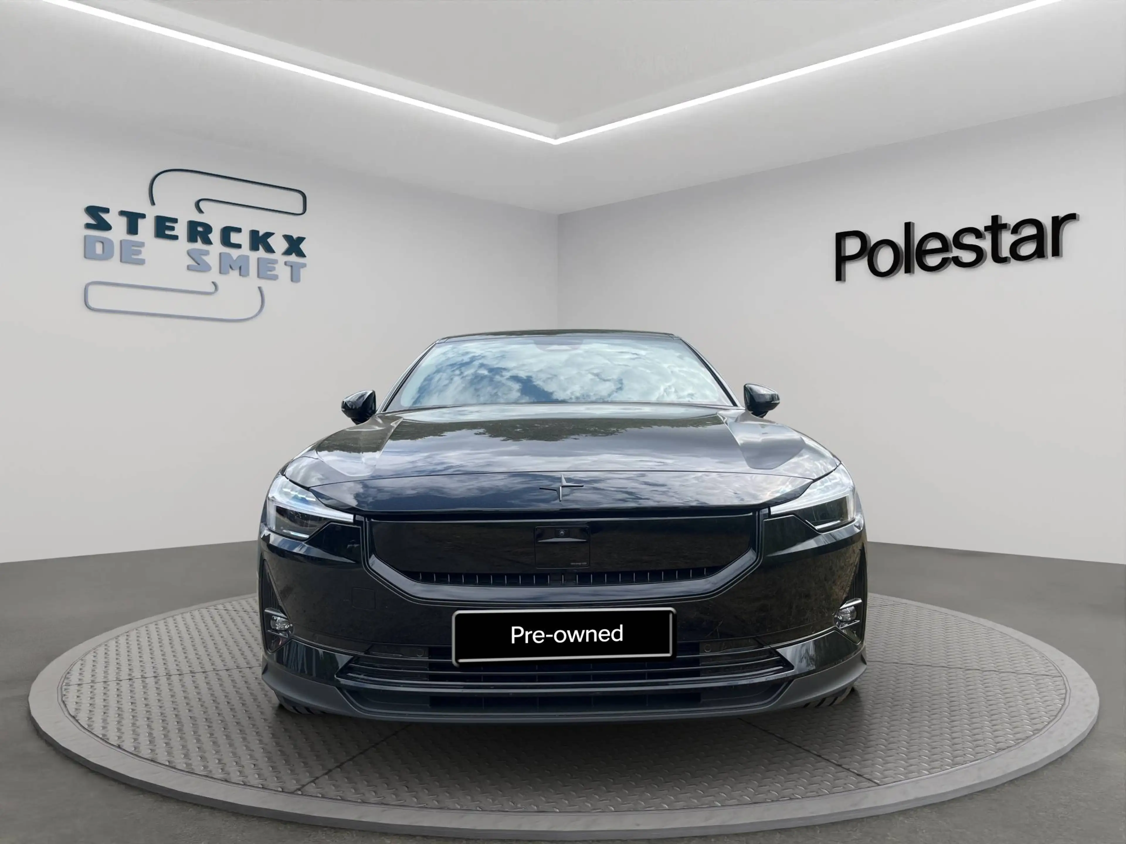 Polestar 2 Polestar 2 82 kWh Long Range Single Motor Business Business — photo 2