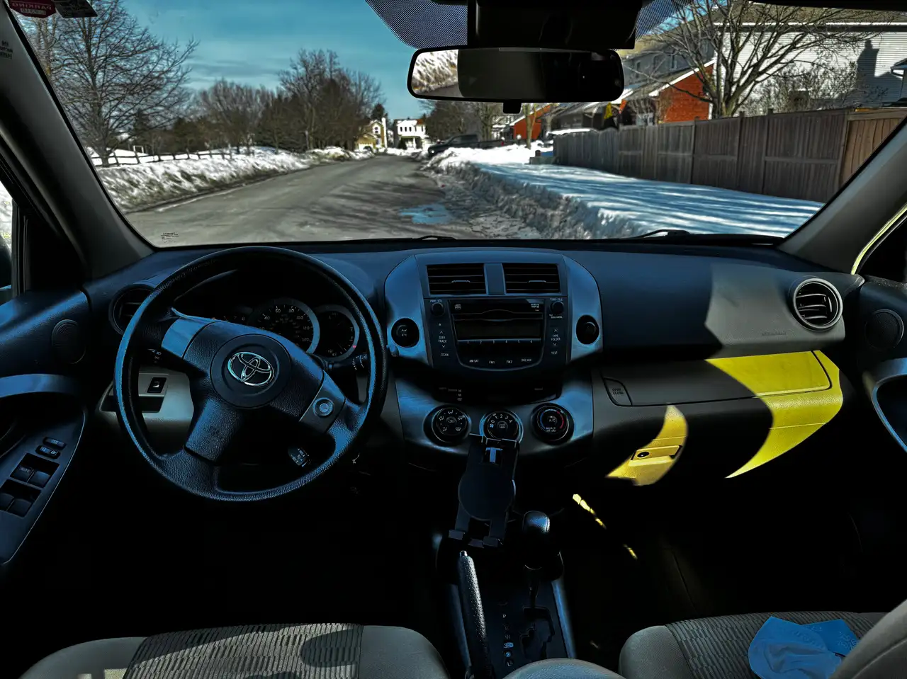 Toyota RAV 4 снимка Toyota RAV 4