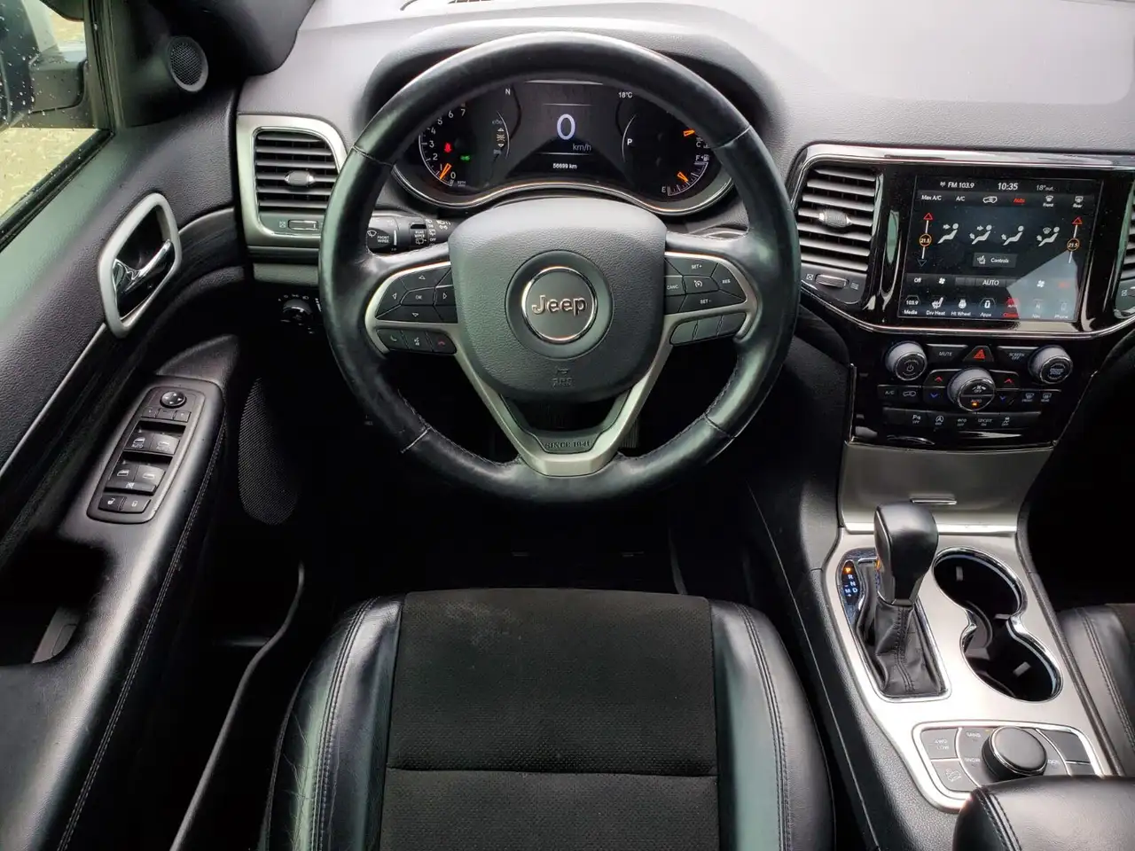 Jeep Grand Cherokee photo Jeep Grand Cherokee
