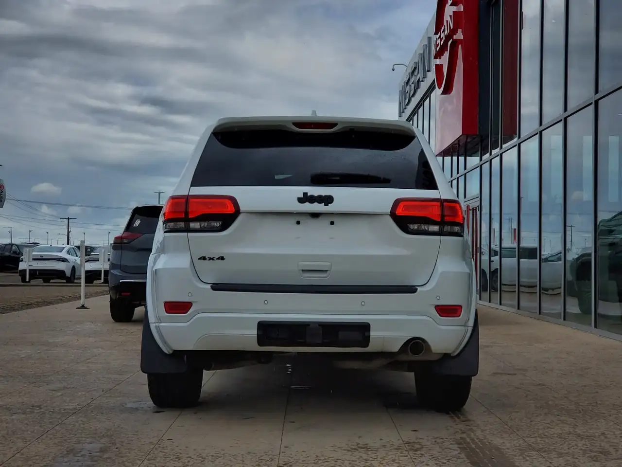 Jeep Grand Cherokee photo Jeep Grand Cherokee