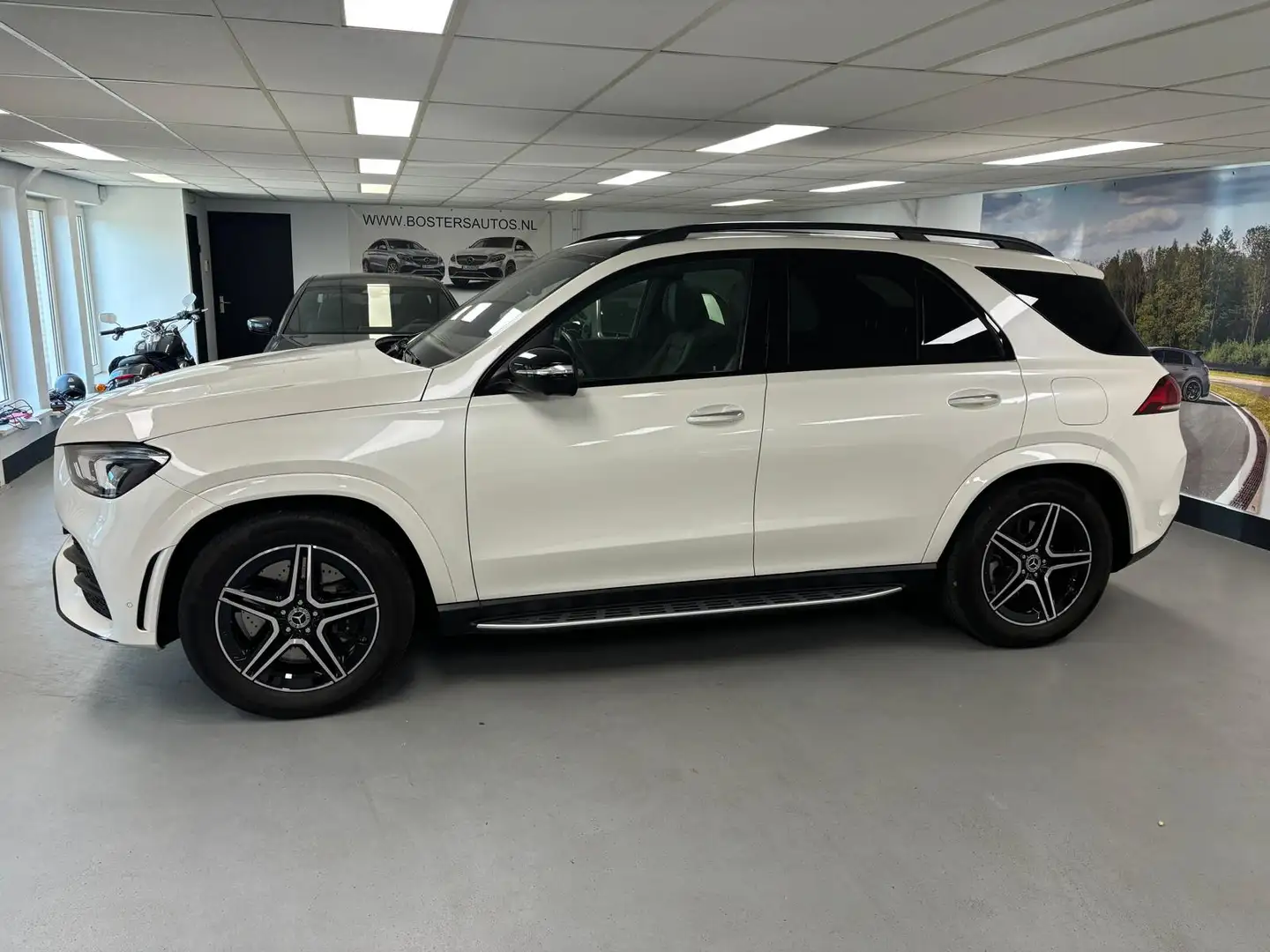 Mercedes-Benz GLE 350 e 4MATIC Premium Plus AMG/PANO/MEMORY/MASSAGE/DESI Bianco - 2