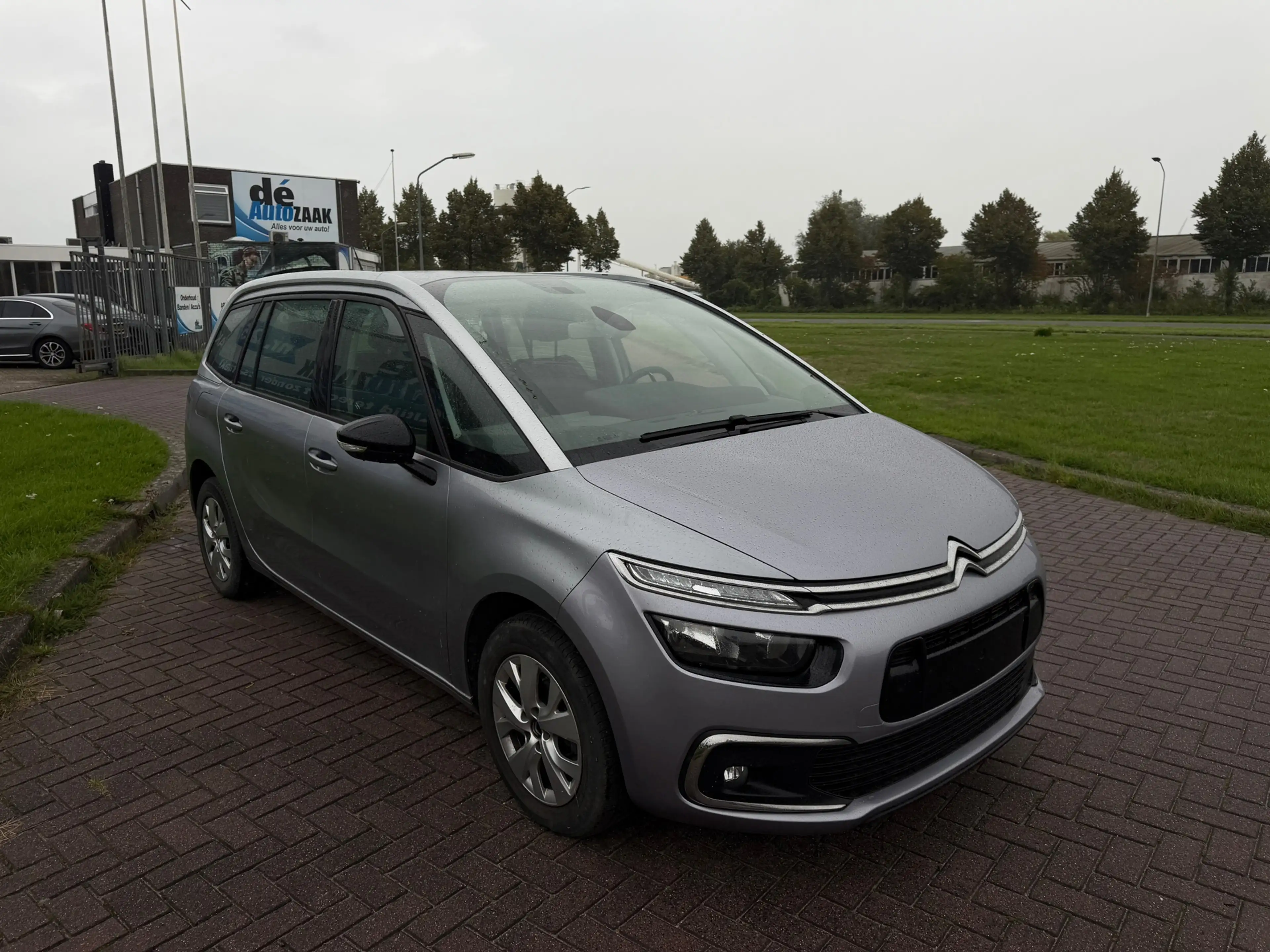 Citroen Grand C4 SpaceTourer 1.2 Shine AUT 7-Persoons uitvoering! — photo 2