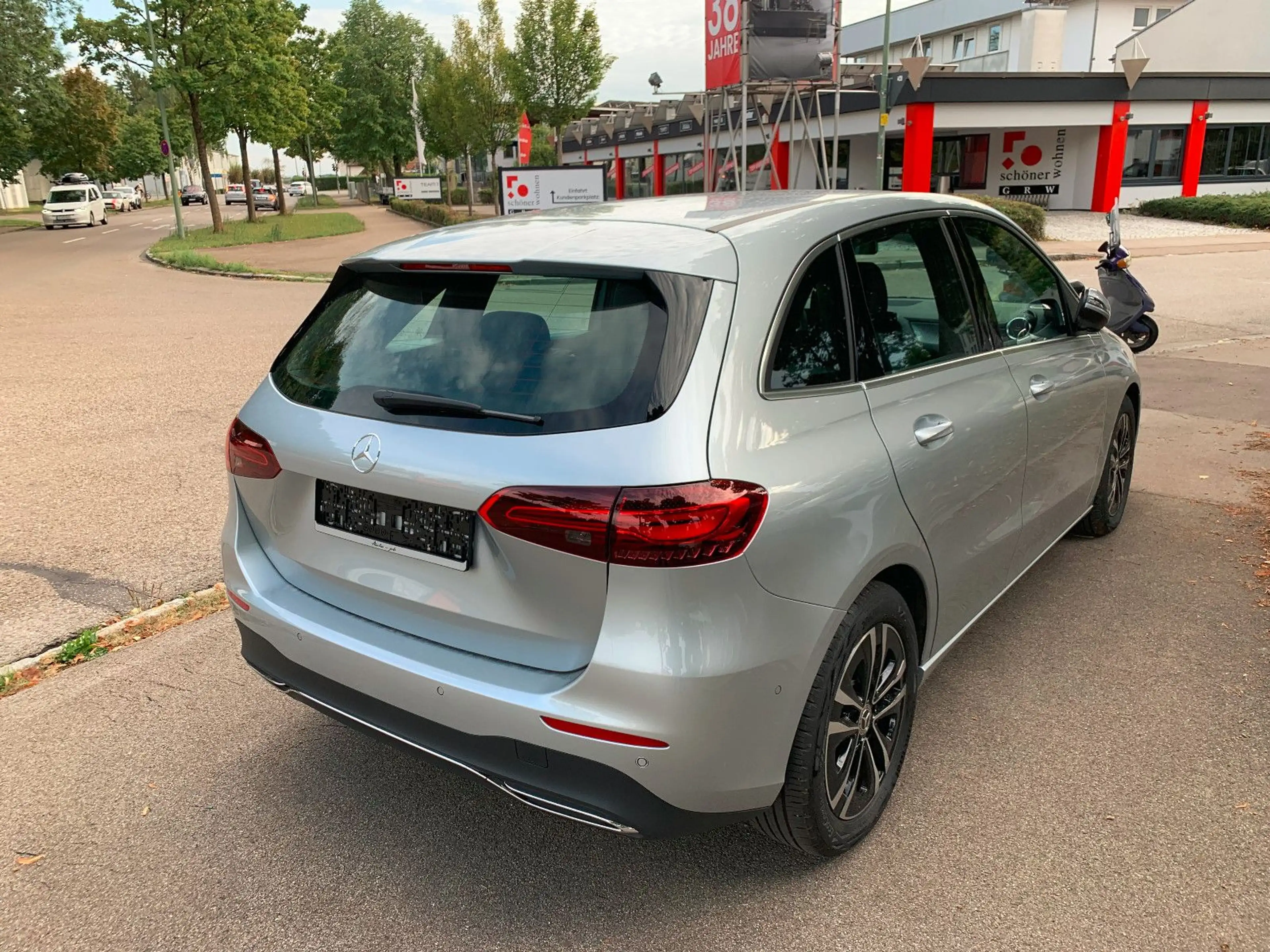 Mercedes-Benz B 220 4MATIC*Progressive* — photo 4