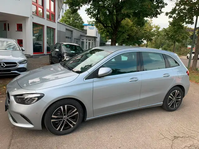 Mercedes-Benz B 220 4MATIC*Progressive*Kamera*1.Hand*