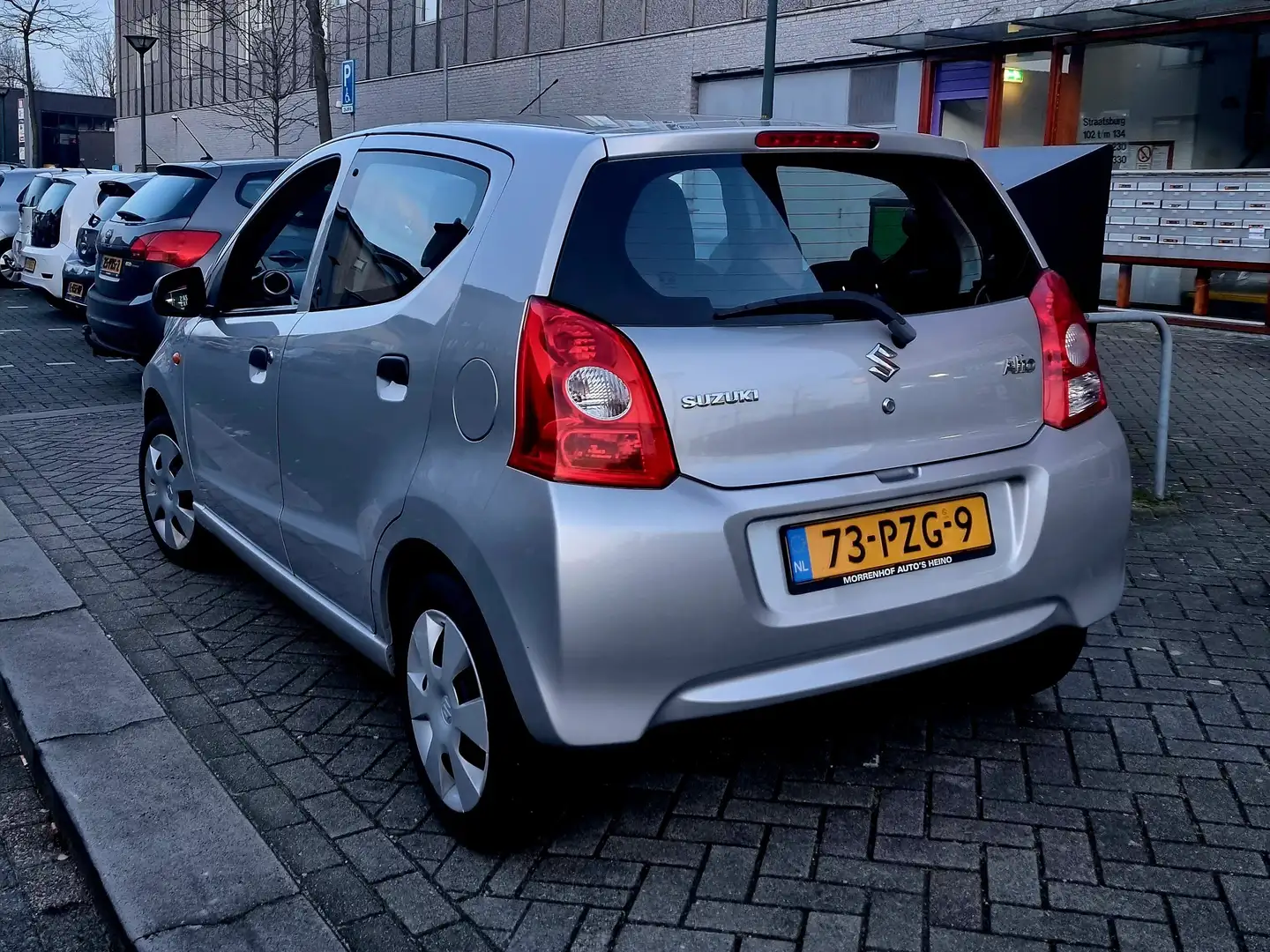 Suzuki Alto 1.0 Comfort Ezüst - 2