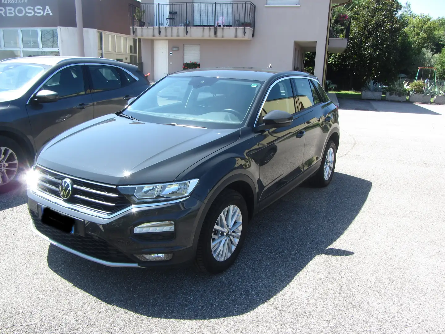 Volkswagen T-Roc 1.0 tsi Style 110cv Gris - 1