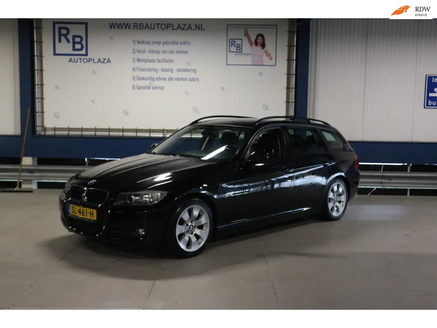 BMW 318 3-serie Touring 318i / Facelift / Automaat / Budge Schwarz - 1