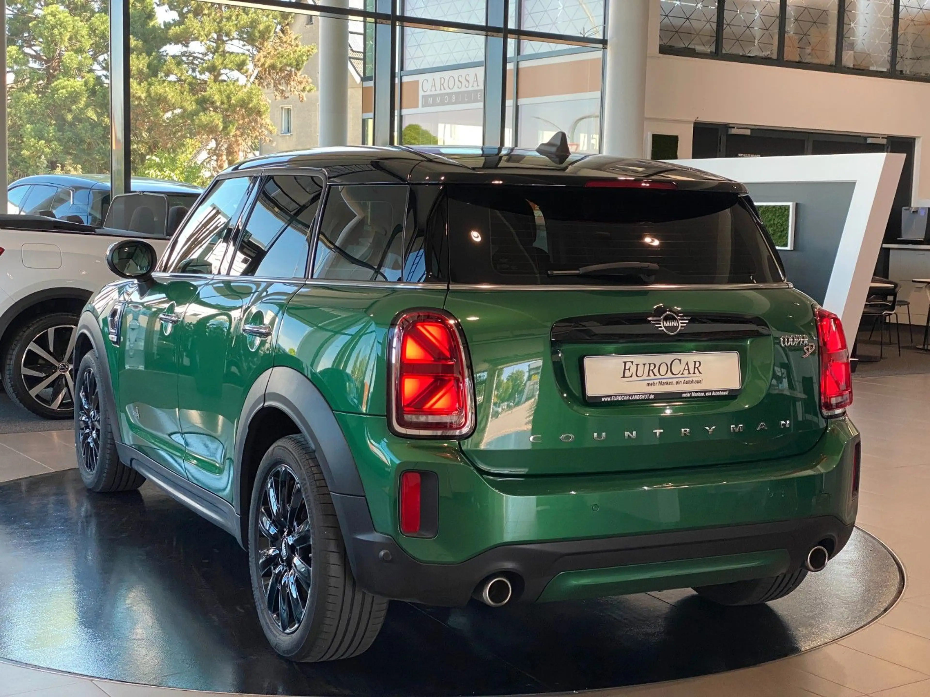 MINI Cooper SD Countryman ALL4 Navi Leder LED ACC AHK — photo 2