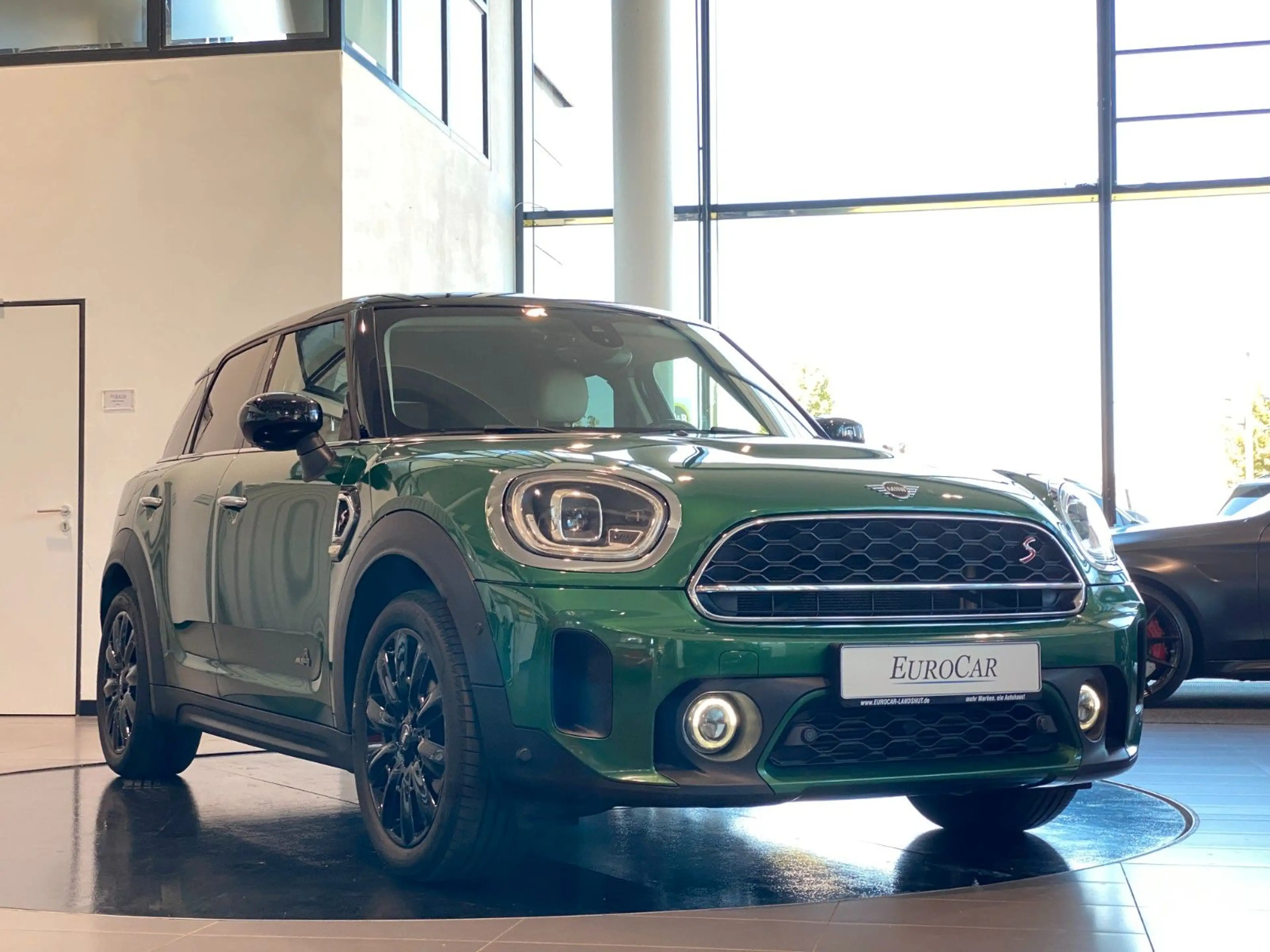 MINI Cooper SD Countryman ALL4 Navi Leder LED ACC AHK — photo 3