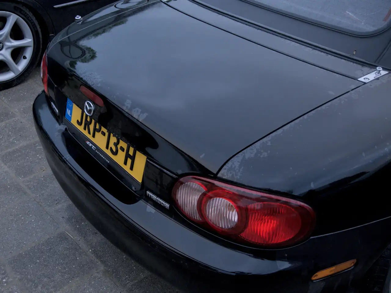 Mazda MX-5 1.6i Touring, foto 2