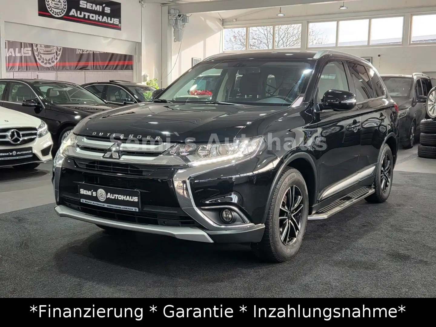 Mitsubishi Outlander Edition 100 2WD|AHK|R-Kam| Noir - 1