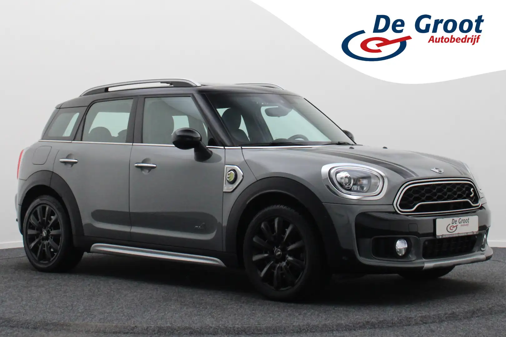 MINI Cooper S Countryman Mini E ALL4 Chili Leder/Stof, Camera, Panoramadak, Grijs - 1