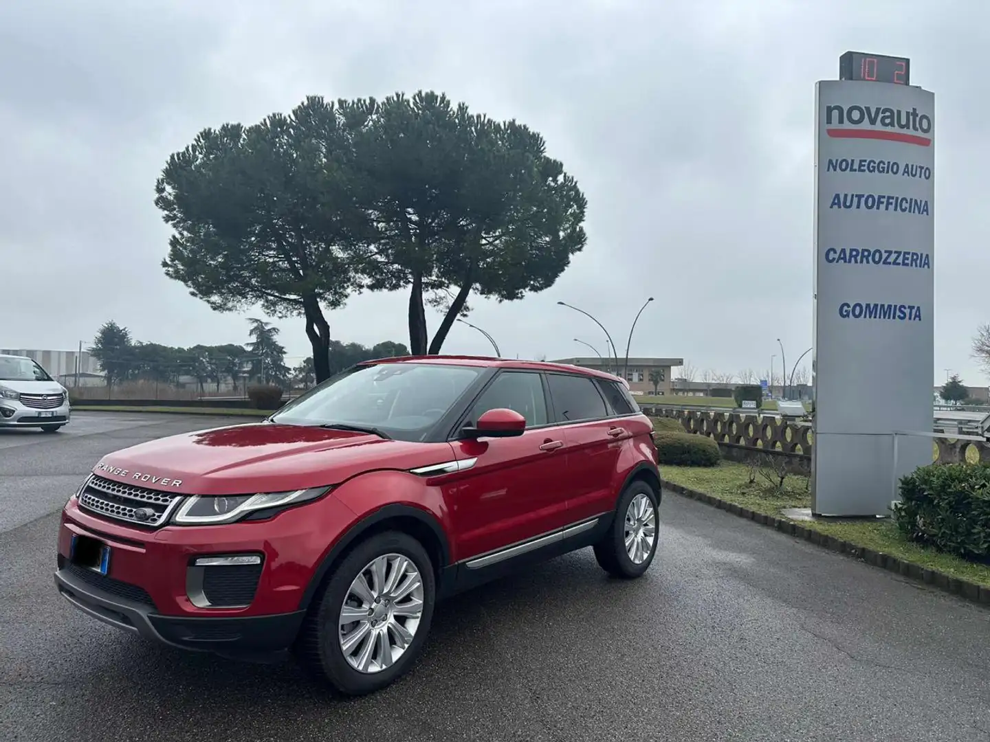Land Rover Range Rover Evoque 2.0 TD4 150 CV 5p. HSE Dynamic Rosso - 1