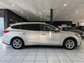 Ford Focus Turnier C&C 2.0 *KAMERA*ACC*WINTER*LED* Argent - thumbnail 18