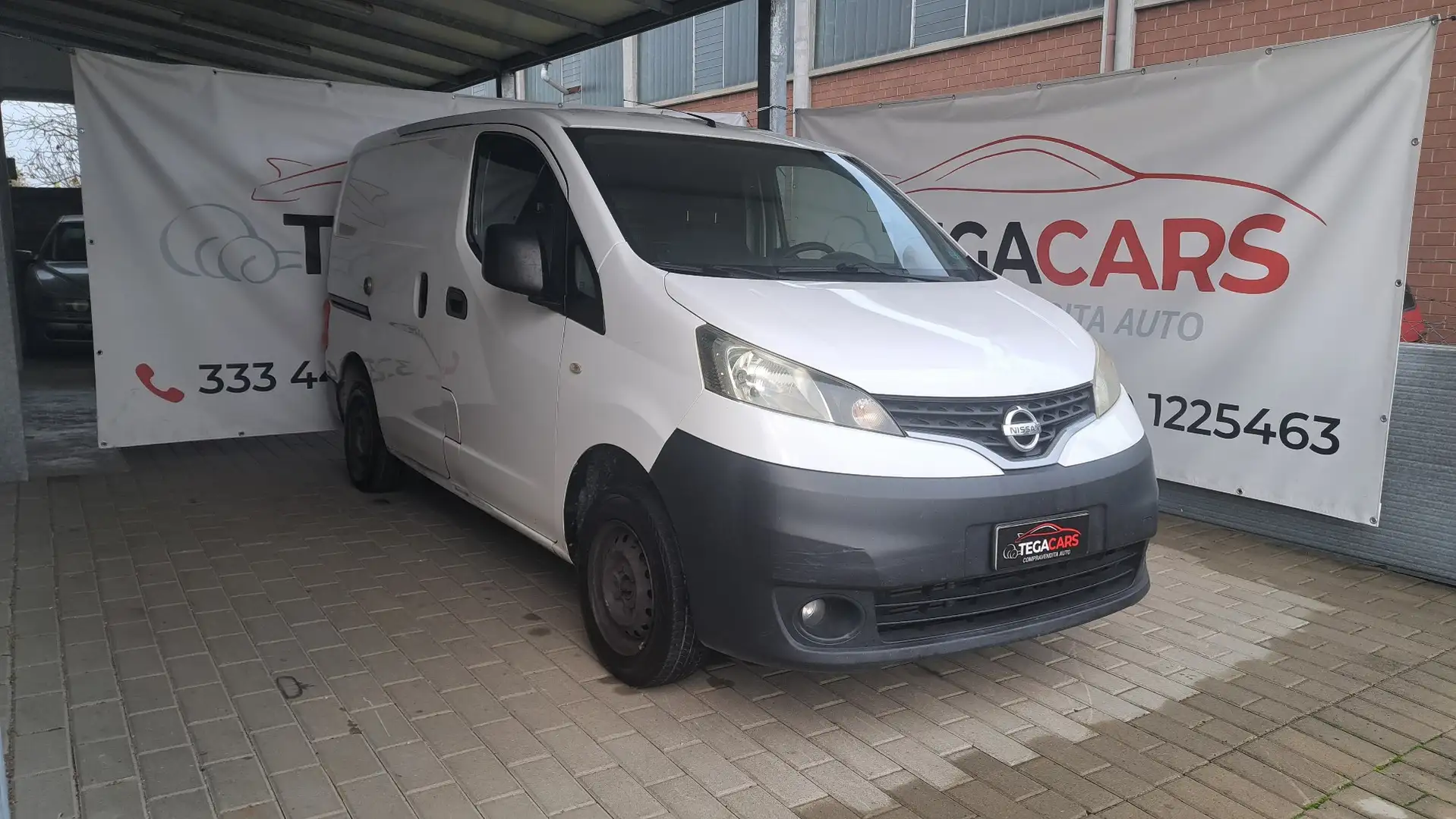 Nissan NV200 - 1