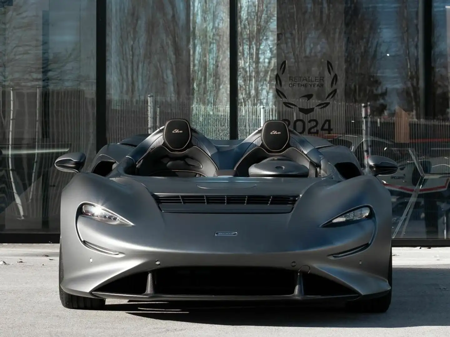 McLaren Elva Elva XP1 / Satin Kilo Grey / Full Carbon Fibre Grau - 2