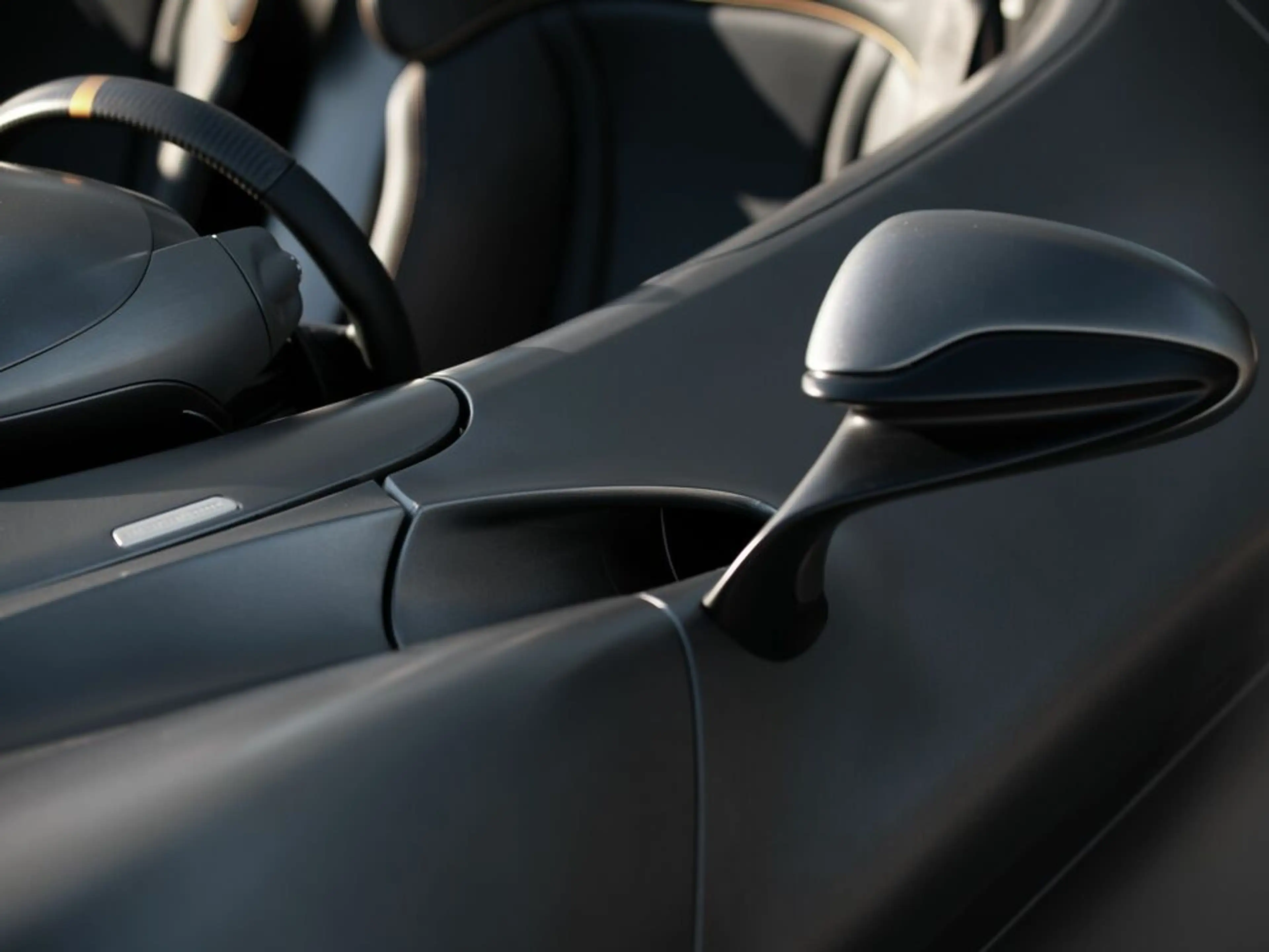 McLaren Elva Elva XP1 / Satin Kilo Grey / Full Carbon Fibre — photo 6