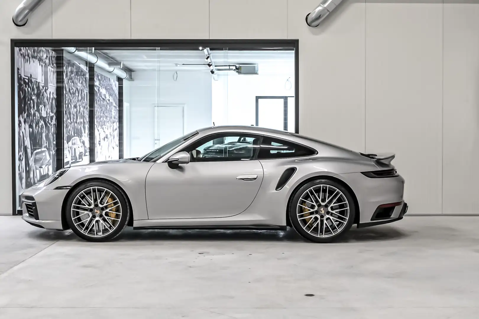 Porsche 992 911 Turbo Ceramic PCCB/sport Chrono/18W/PTV+/PDLS+ Silber - 2