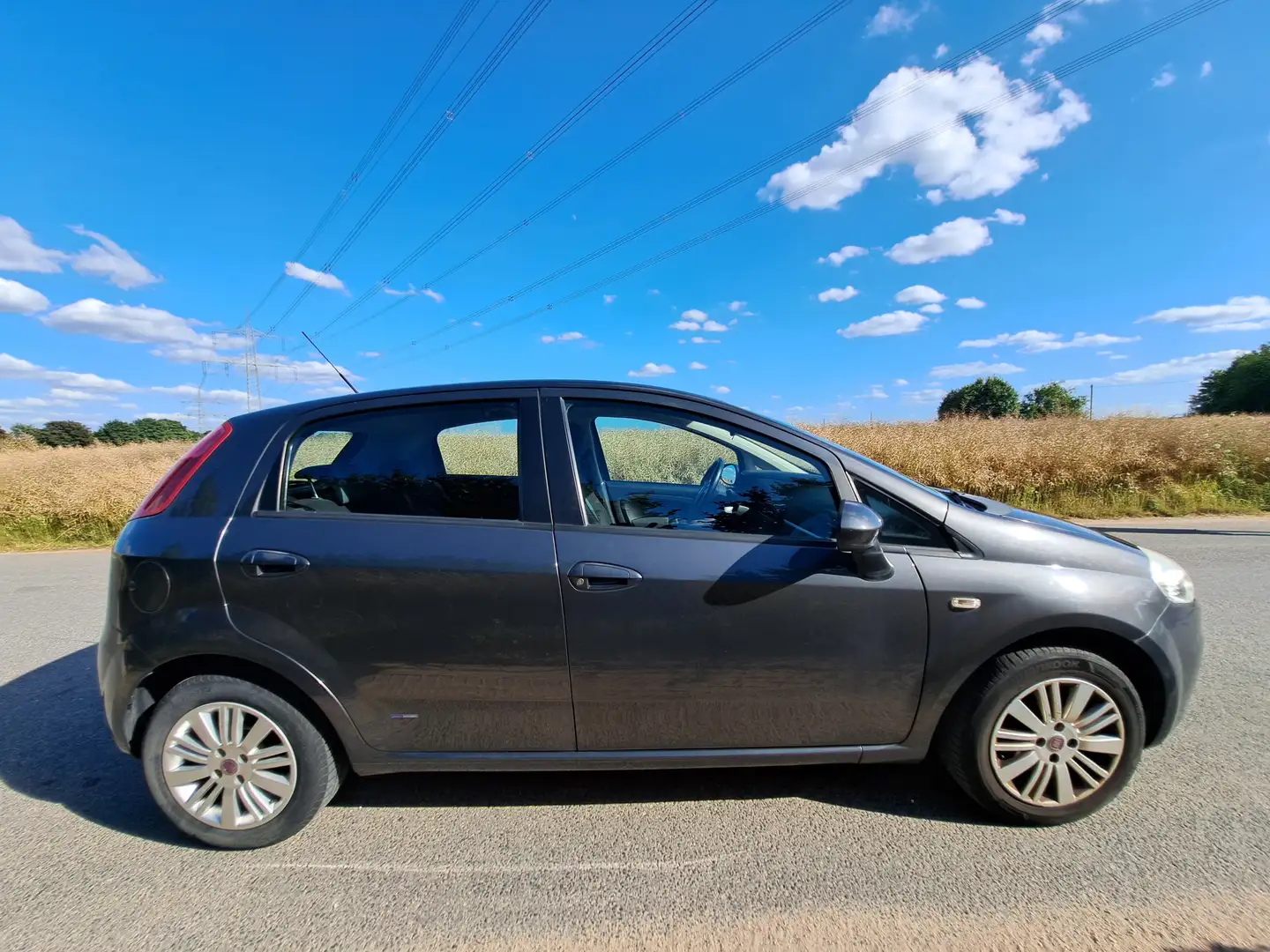 Fiat Punto Grau - 1