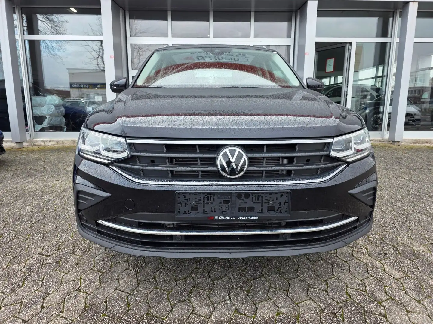 Volkswagen Tiguan Life 4Motion/ Aus 1.Hand/ Super Zustand/* Schwarz - 1