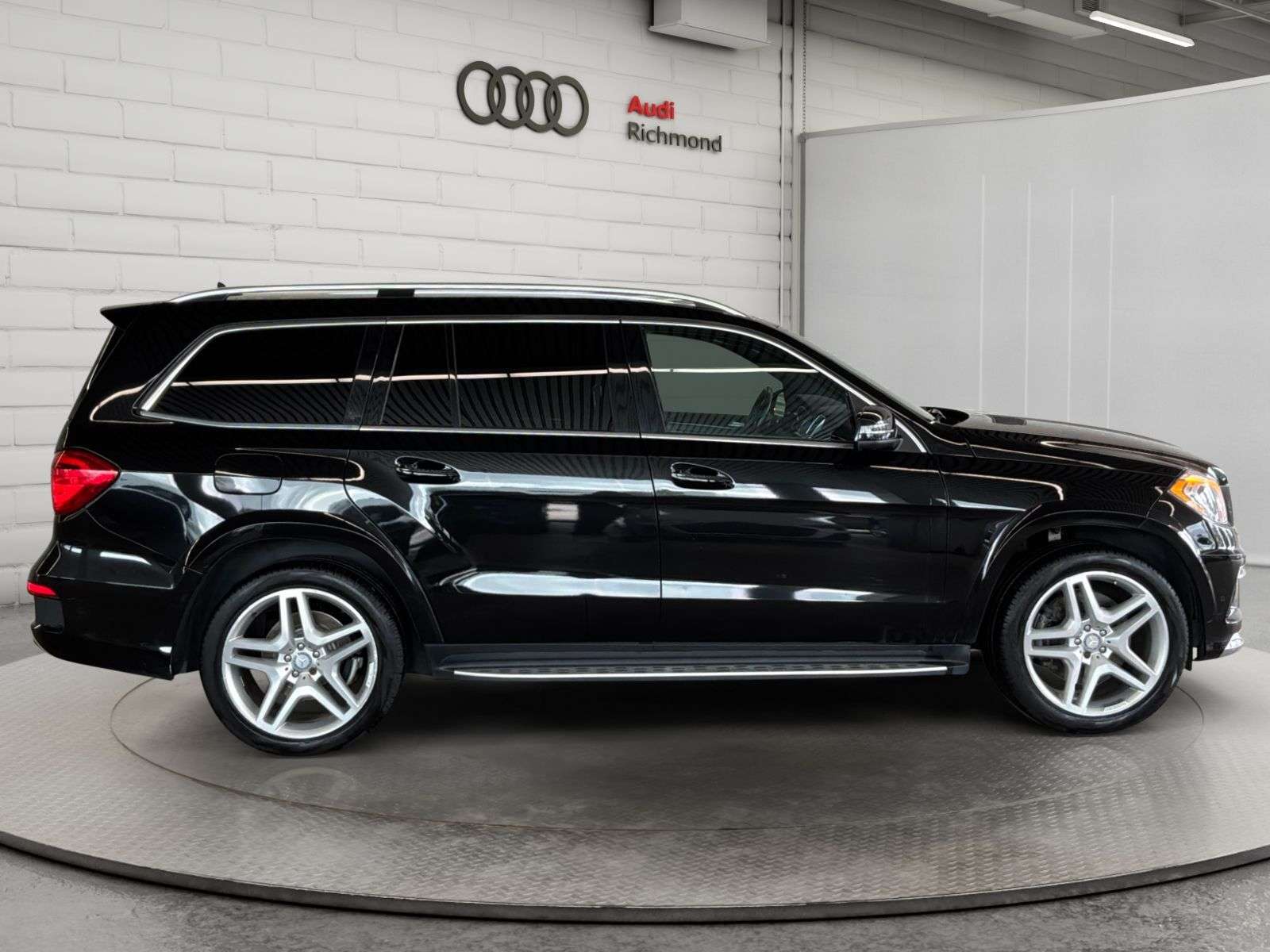 2015 Mercedes-Benz GL-Class GL 350 BlueTEC — photo 1