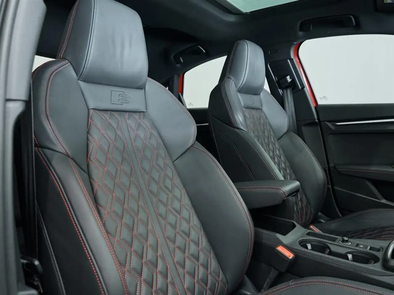 Audi S3 снимка Audi S3