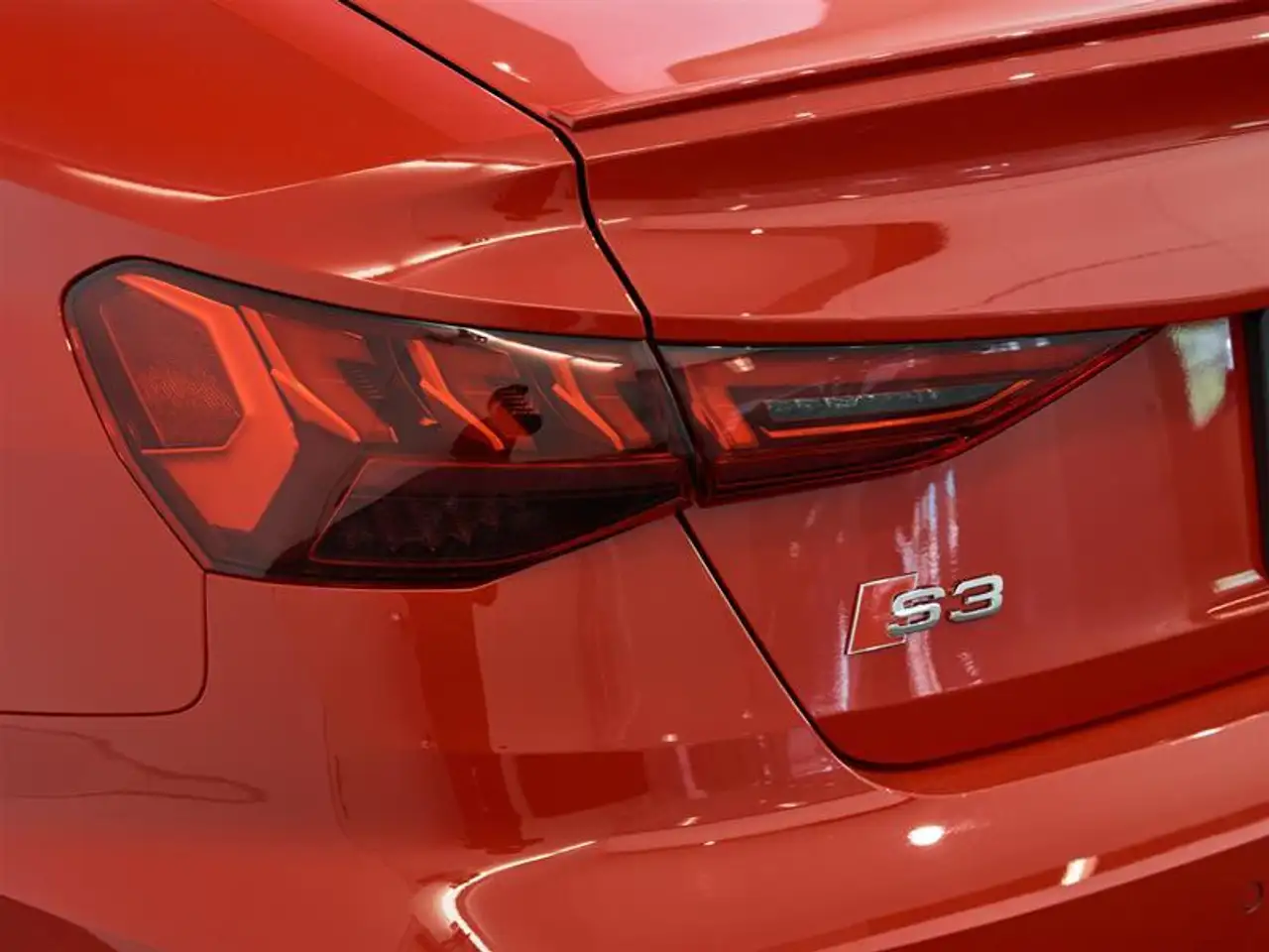 Audi S3 снимка Audi S3