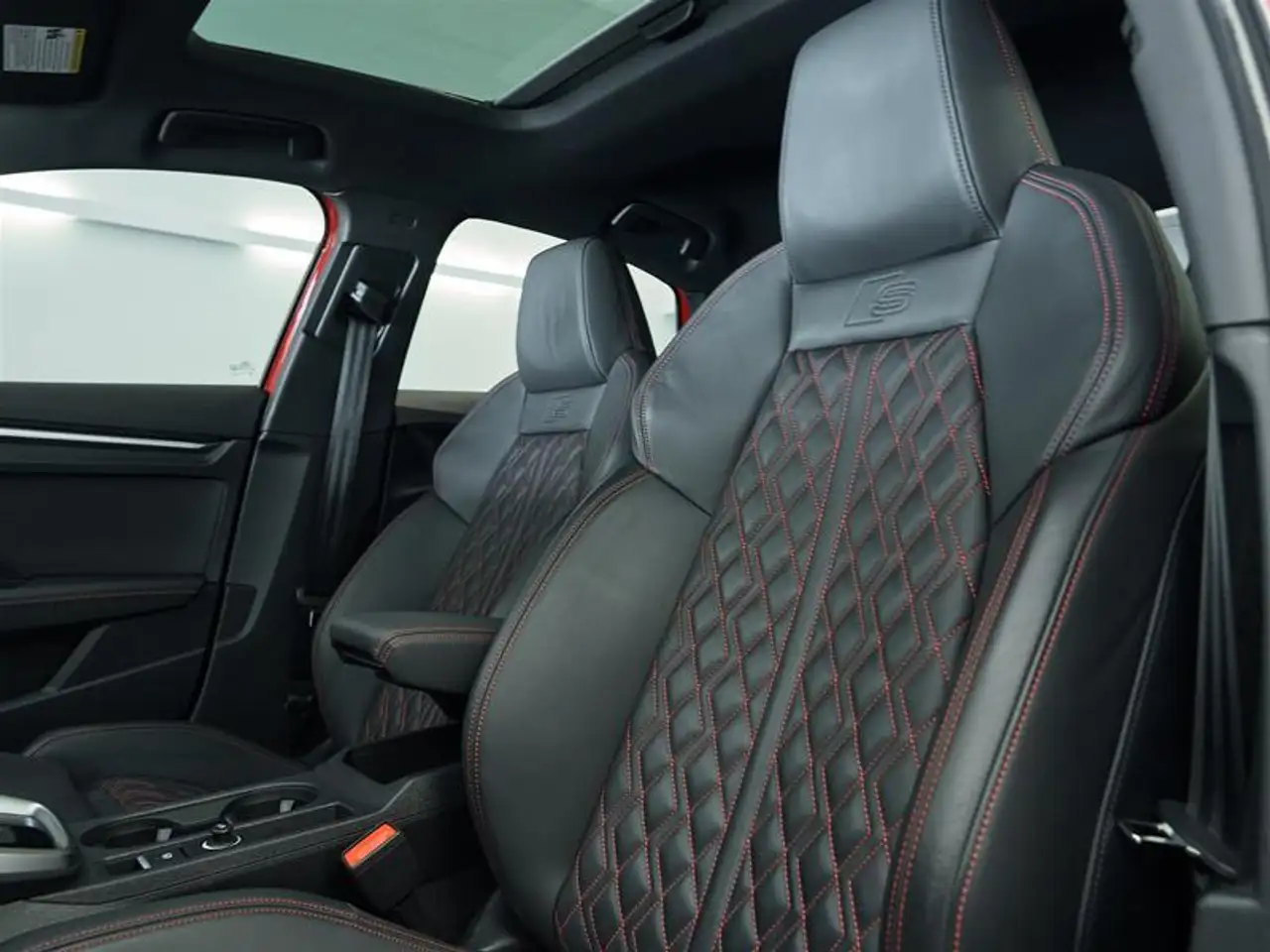Audi S3 снимка Audi S3