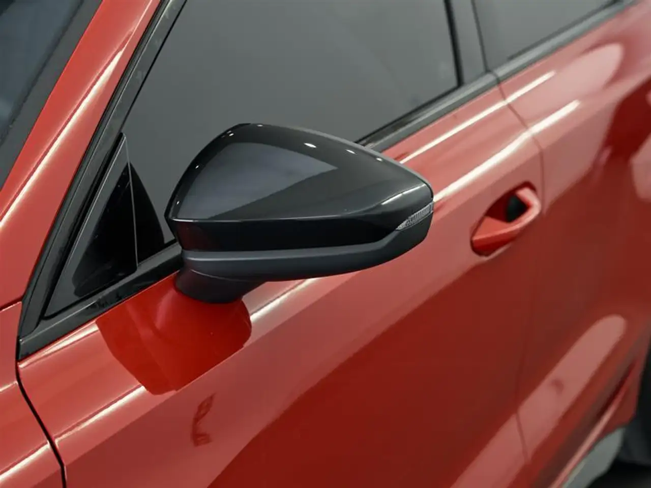 Audi S3 снимка Audi S3