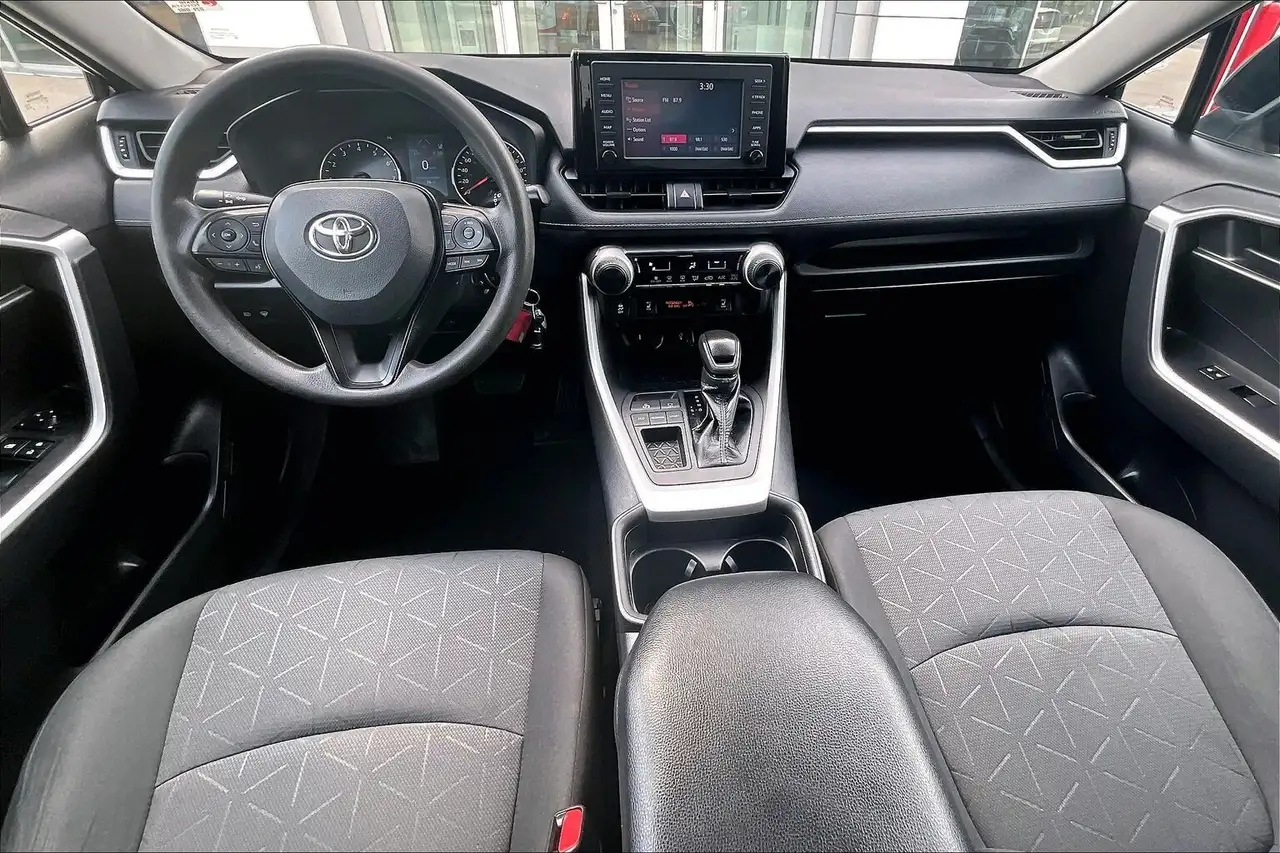 Toyota RAV 4 снимка Toyota RAV 4