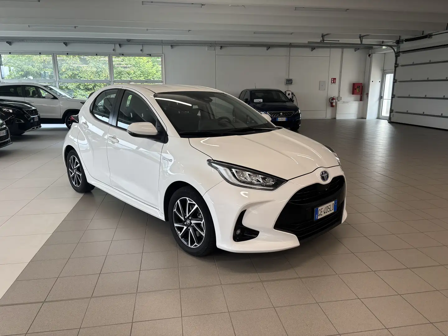 Toyota Yaris Yaris 1.5h Trend Blanco - 1