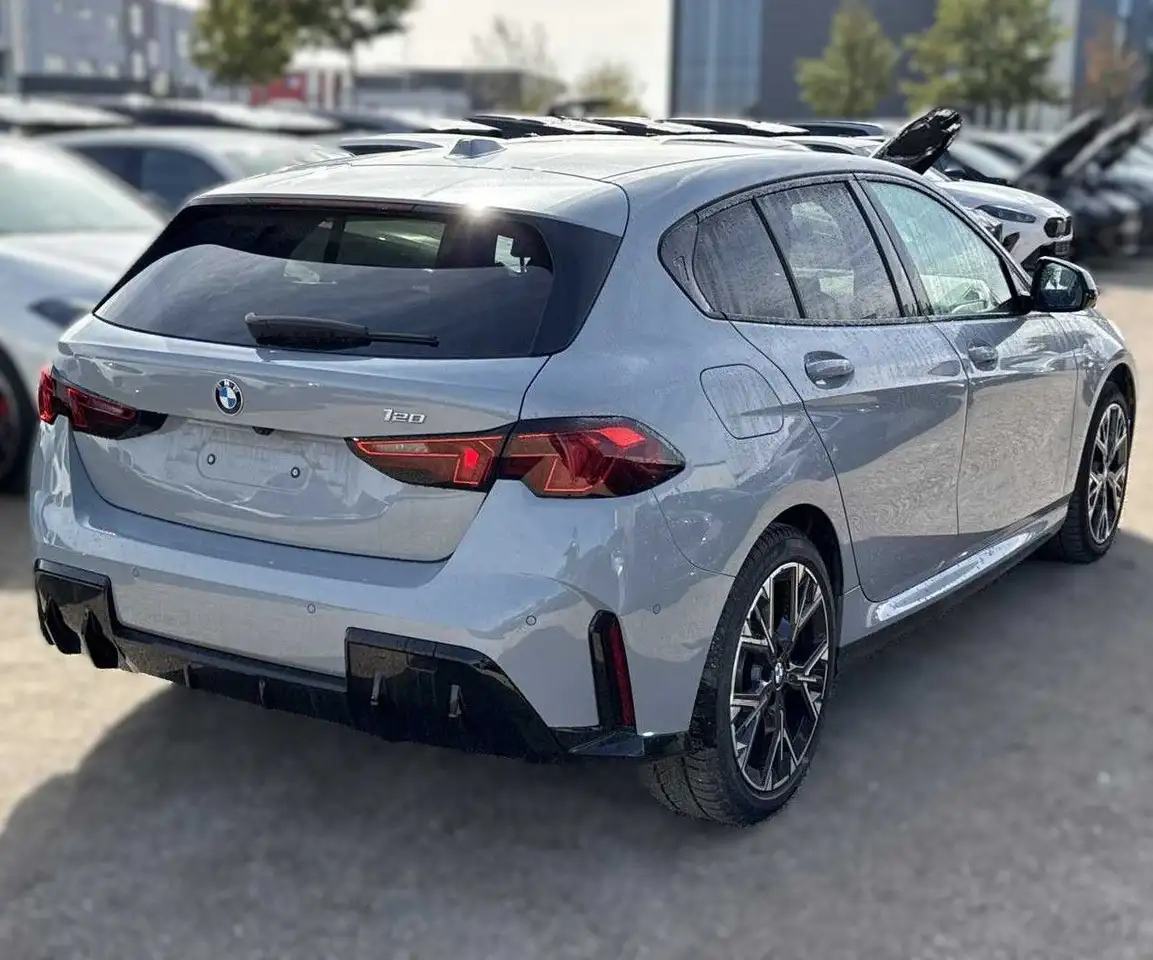 2025 BMW 120 M Sport 360°CAM/HUD/AHK/H-KARDON/LED/MULTI, photograph 4