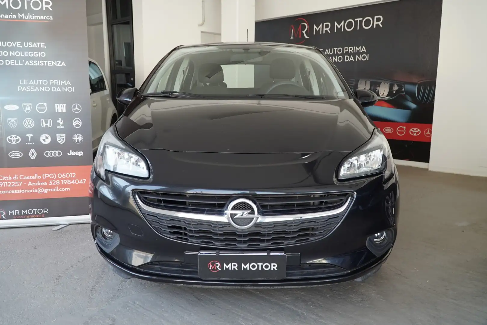 Opel Corsa Corsa 1.2 5 porte n-Joy Noir - 2
