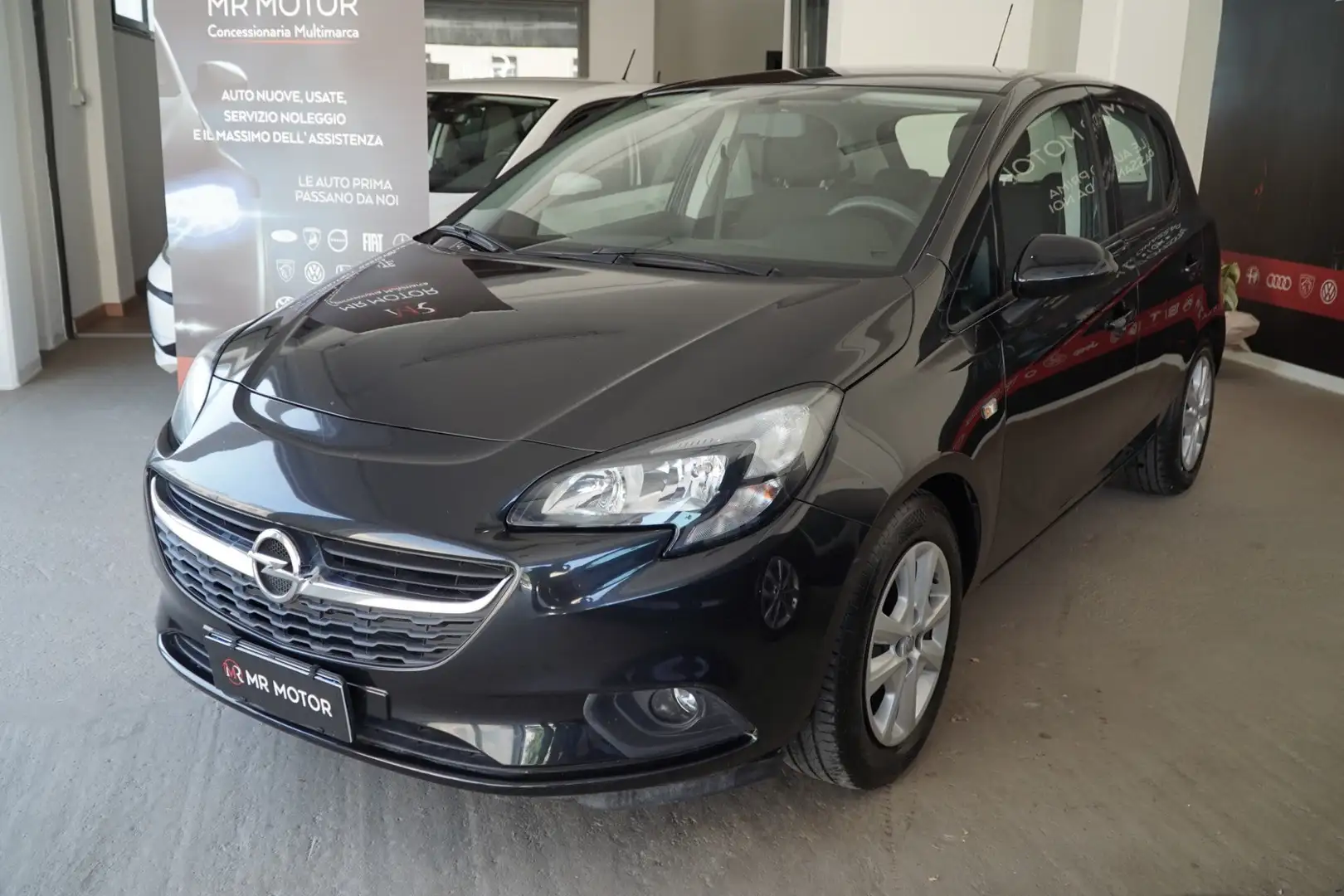 Opel Corsa Corsa 1.2 5 porte n-Joy Noir - 1