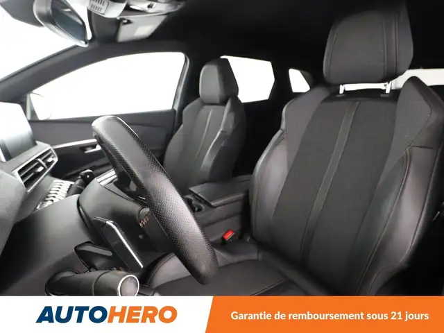 Peugeot 3008 view 10