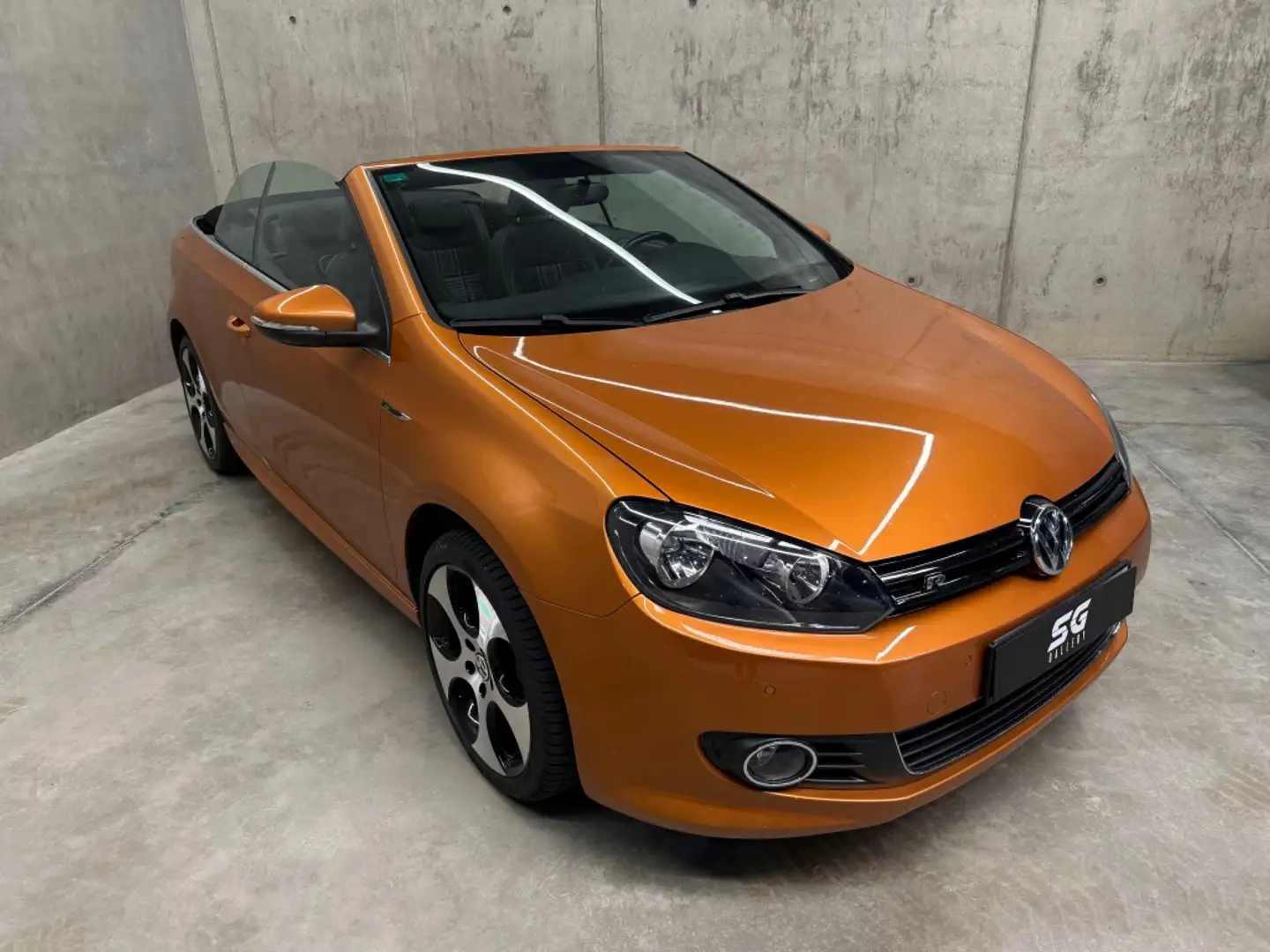 Volkswagen Golf Cabrio 1.4 TSI DSG 150 Naranja - 2
