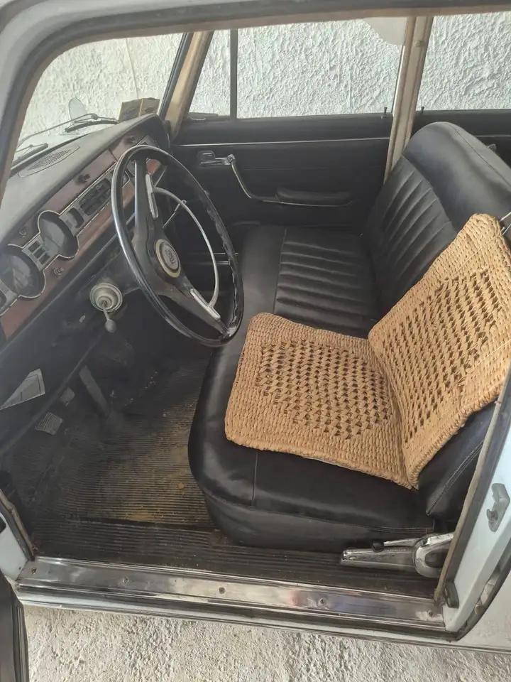 Lancia Flavia Berlina 1500cc - Targa Oro ASI - 6 posti, foto 5