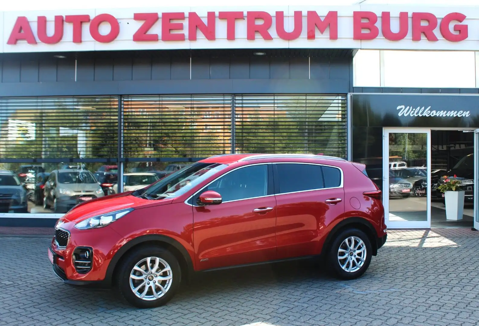 Kia Sportage 2l Vision 4WD Automatik NAVI KAMERA AHK Rosso - 1
