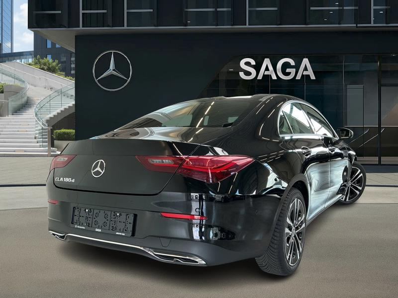 Mercedes-Benz CLA 180 d Coupé Luxury Line — photo 2