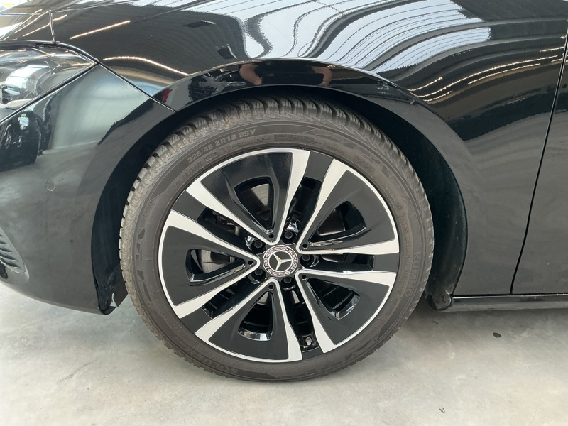 Mercedes-Benz CLA 180 d Coupé Luxury Line — photo 5